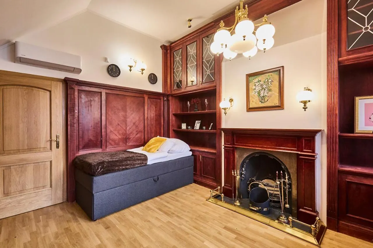 *The Little Castle* With Heated Pool And Sauna Villa Prága Csehország